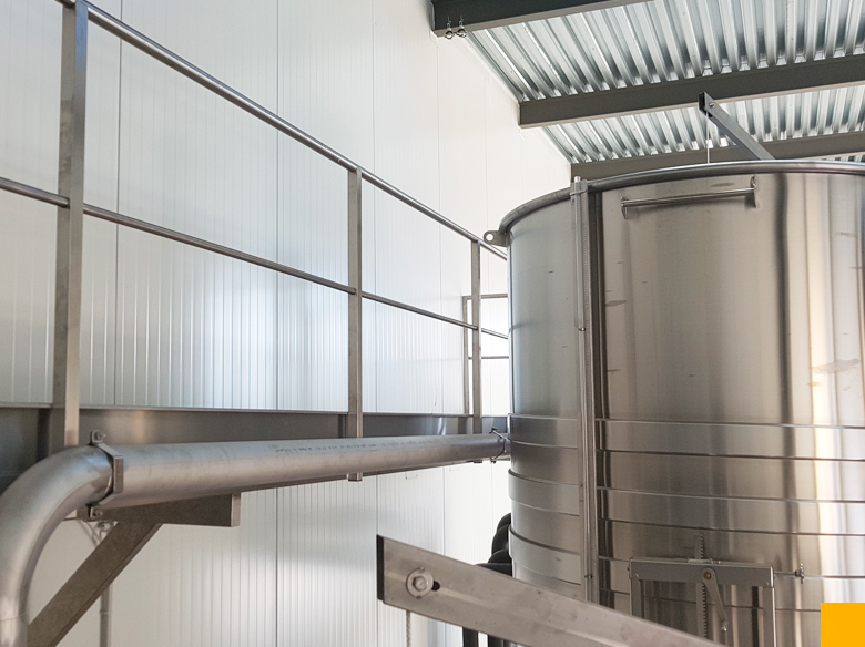 Panneaux isothermes cave à vin Chai Dt Pancrace - Cloisons alimentaires