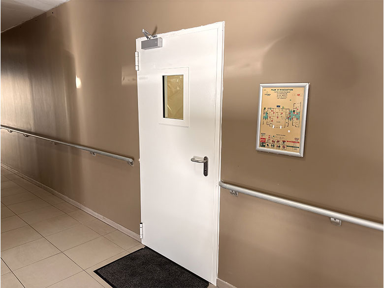 pare flamme coupe feu menuiserie portes gamme cloisons du midi